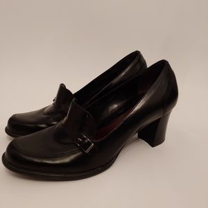Nine West Woman Black shoes  size 7M